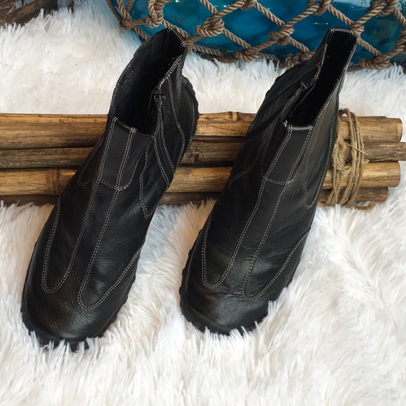 Wanted Leather Upper Ankle Boot. - Picture 14 of 16